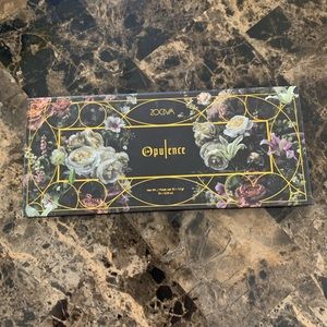 Zoeva Eyeshadow Palette